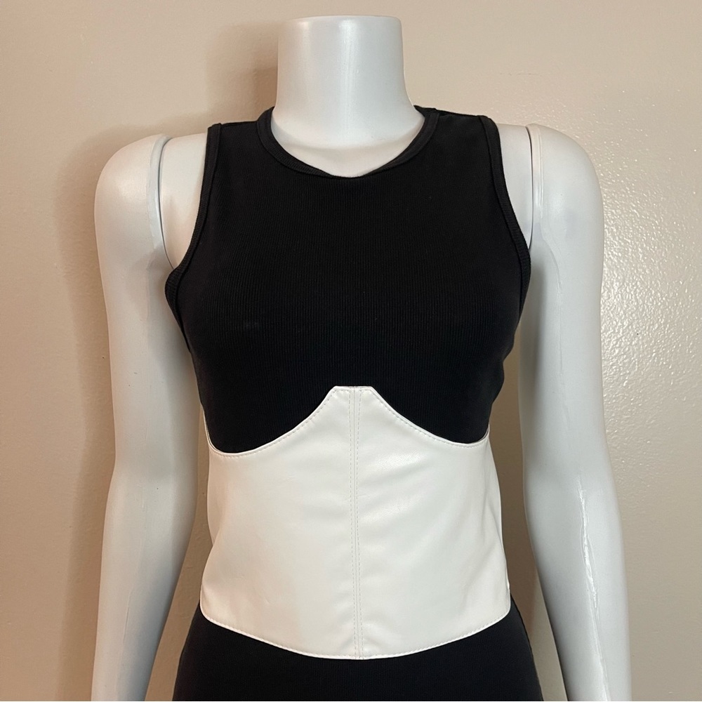 Plus size white PU leather elastic strappy waistband corset belt